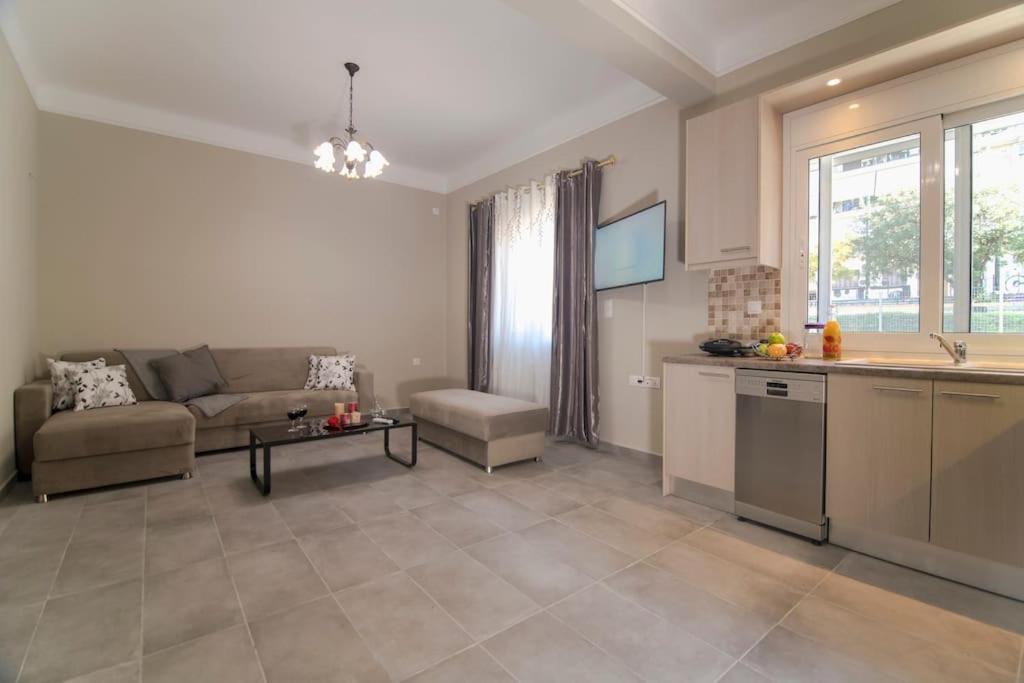 Downtown Petralona Apartment เอเธนส์ ภายนอก รูปภาพ